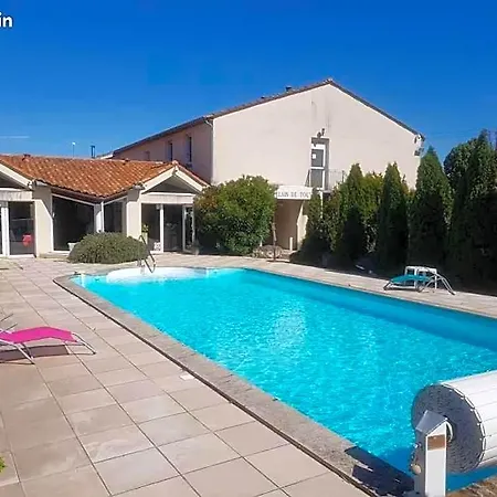 Hotel Lerelaisdetouvent